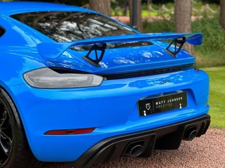 Porsche 718 Cayman P320 B 6X4 37