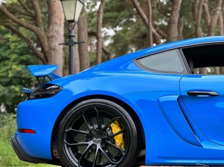 Porsche 718 Cayman P320 B 6X4 82