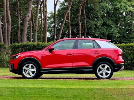 Audi Q2 TDI SPORT 26