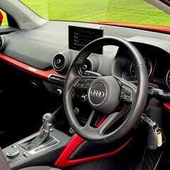 Audi Q2 TDI SPORT 4