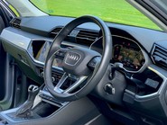 Audi Q3 TFSI TECHNIK MHEV 20