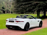 Jaguar F-Type V6 R-DYNAMIC AWD 2