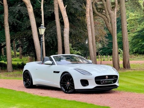 Jaguar F-Type V6 R-DYNAMIC AWD 1