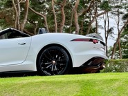 Jaguar F-Type V6 R-DYNAMIC AWD 31