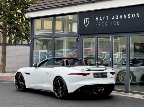 Jaguar F-Type V6 R-DYNAMIC AWD 4