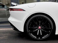 Jaguar F-Type V6 R-DYNAMIC AWD 29