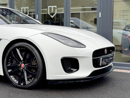 Jaguar F-Type V6 R-DYNAMIC AWD 22