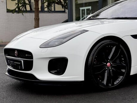 Jaguar F-Type V6 R-DYNAMIC AWD 42