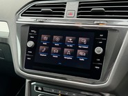 Volkswagen Tiguan SE NAVIGATION TDI 36