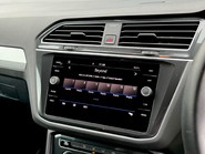 Volkswagen Tiguan SE NAVIGATION TDI 38