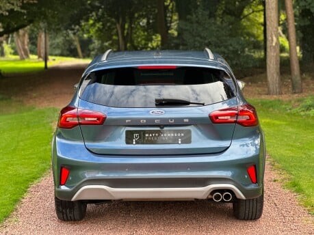 Ford Focus ACTIVE X 5