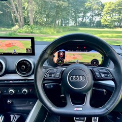 Audi Q2 TFSI S LINE BLACK EDITION 2