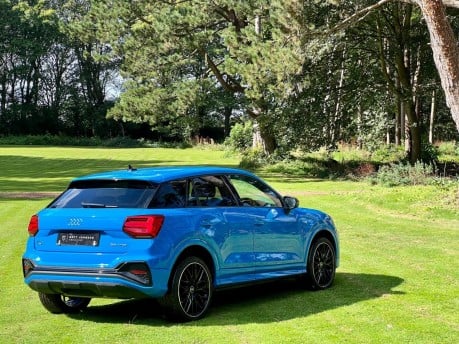 Audi Q2 TFSI S LINE BLACK EDITION 18