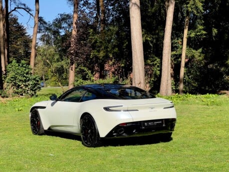 Aston Martin DB11 5.2 V12 BiTurbo AMR Auto Euro 6 (s/s) 2dr 2