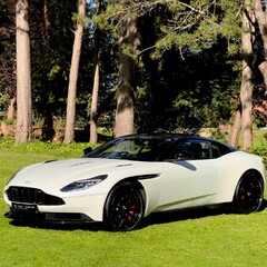 Aston Martin DB11 5.2 V12 BiTurbo AMR Auto Euro 6 (s/s) 2dr 2