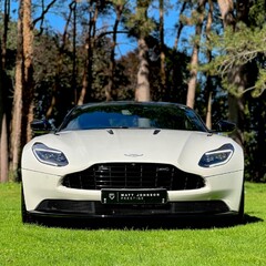 Aston Martin DB11 5.2 V12 BiTurbo AMR Auto Euro 6 (s/s) 2dr 4