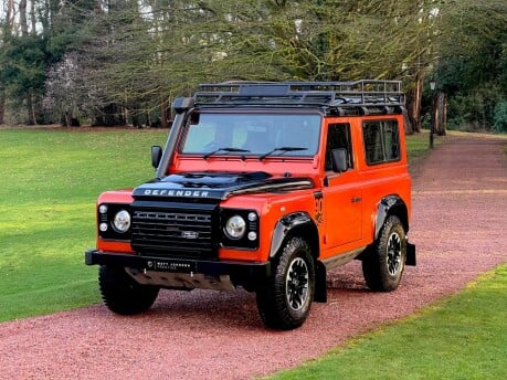 Land Rover Defender TD ADVENTURE STATION WAGON 21