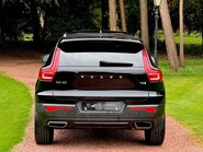 Volvo XC40 T4 R-DESIGN PRO 42