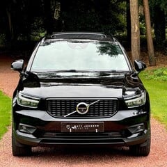 Volvo XC40 T4 R-DESIGN PRO 4