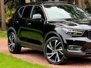 Volvo XC40 T4 R-DESIGN PRO 9