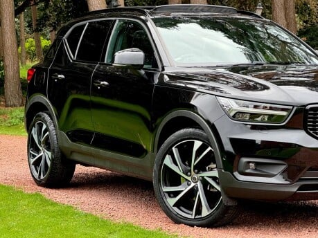 Volvo XC40 T4 R-DESIGN PRO 9