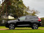 Volvo XC40 T4 R-DESIGN PRO 28