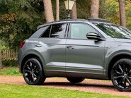 Volkswagen T-Roc R-LINE TSI DSG 48