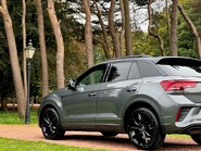 Volkswagen T-Roc R-LINE TSI DSG 67