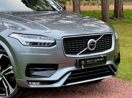 Volvo XC90 T6 R-DESIGN PRO AWD 5