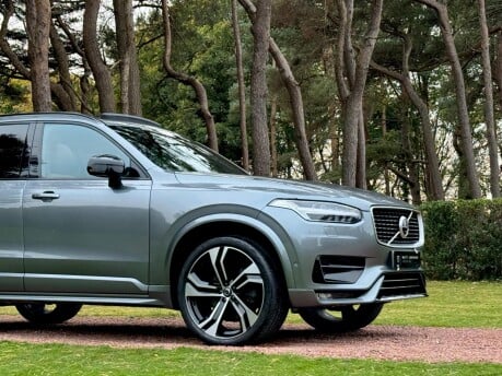 Volvo XC90 T6 R-DESIGN PRO AWD 6