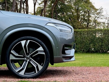 Volvo XC90 T6 R-DESIGN PRO AWD 21