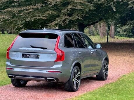 Volvo XC90 T6 R-DESIGN PRO AWD 33