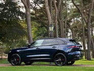 Jaguar F-Pace R-DYNAMIC BLACK MHEV 9