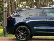 Jaguar F-Pace R-DYNAMIC BLACK MHEV 16