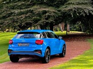 Audi Q2 TFSI S LINE BLACK EDITION 11