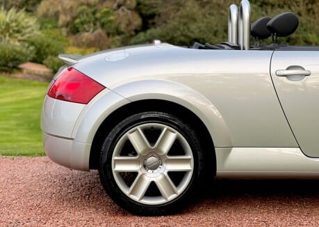 Audi TT ROADSTER 65