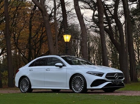 Mercedes-Benz A Class A 180 AMG LINE PREMIUM PLUS 22