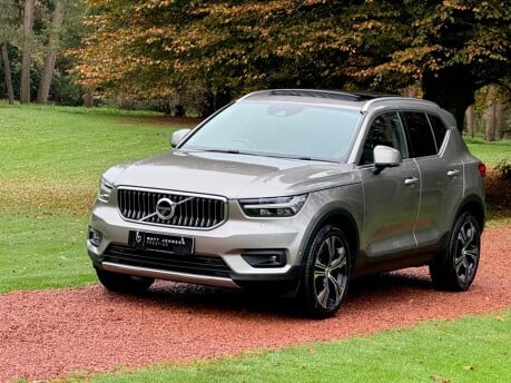 Volvo XC40 D4 INSCRIPTION PRO AWD 30