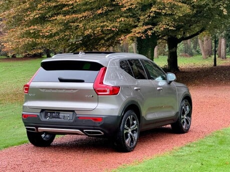 Volvo XC40 D4 INSCRIPTION PRO AWD 46