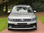 Volkswagen Tiguan R-LINE TECH TDI 4MOTION DSG 8