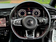 Volkswagen Golf GTI PERFORMANCE TSI 10