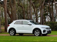 Volkswagen T-Roc R-LINE TSI DSG 26