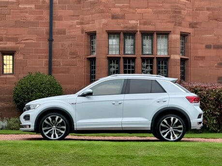 Volkswagen T-Roc R-LINE TDI 18