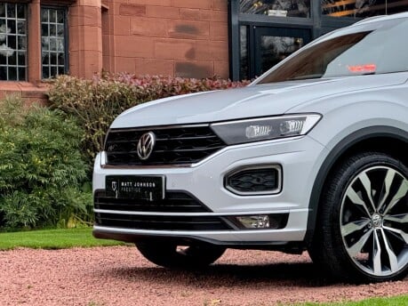 Volkswagen T-Roc R-LINE TDI 22