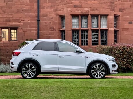 Volkswagen T-Roc R-LINE TDI 26