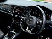 Volkswagen T-Roc R-LINE TDI 12