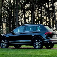 Volkswagen Tiguan ELEGANCE TDI 4MOTION DSG 1