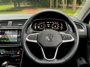 Volkswagen Tiguan ELEGANCE TDI 4MOTION DSG 48