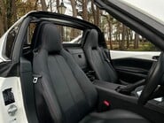 Mazda MX-5 SPORT NAV PLUS 6