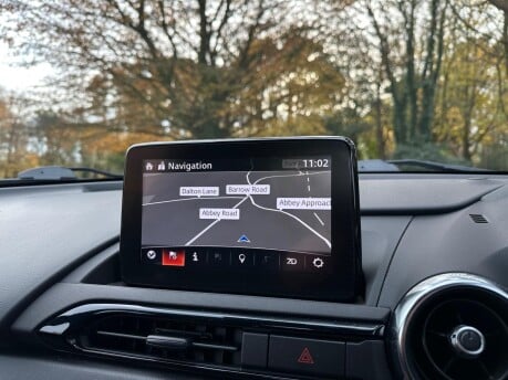 Mazda MX-5 SPORT NAV PLUS 27